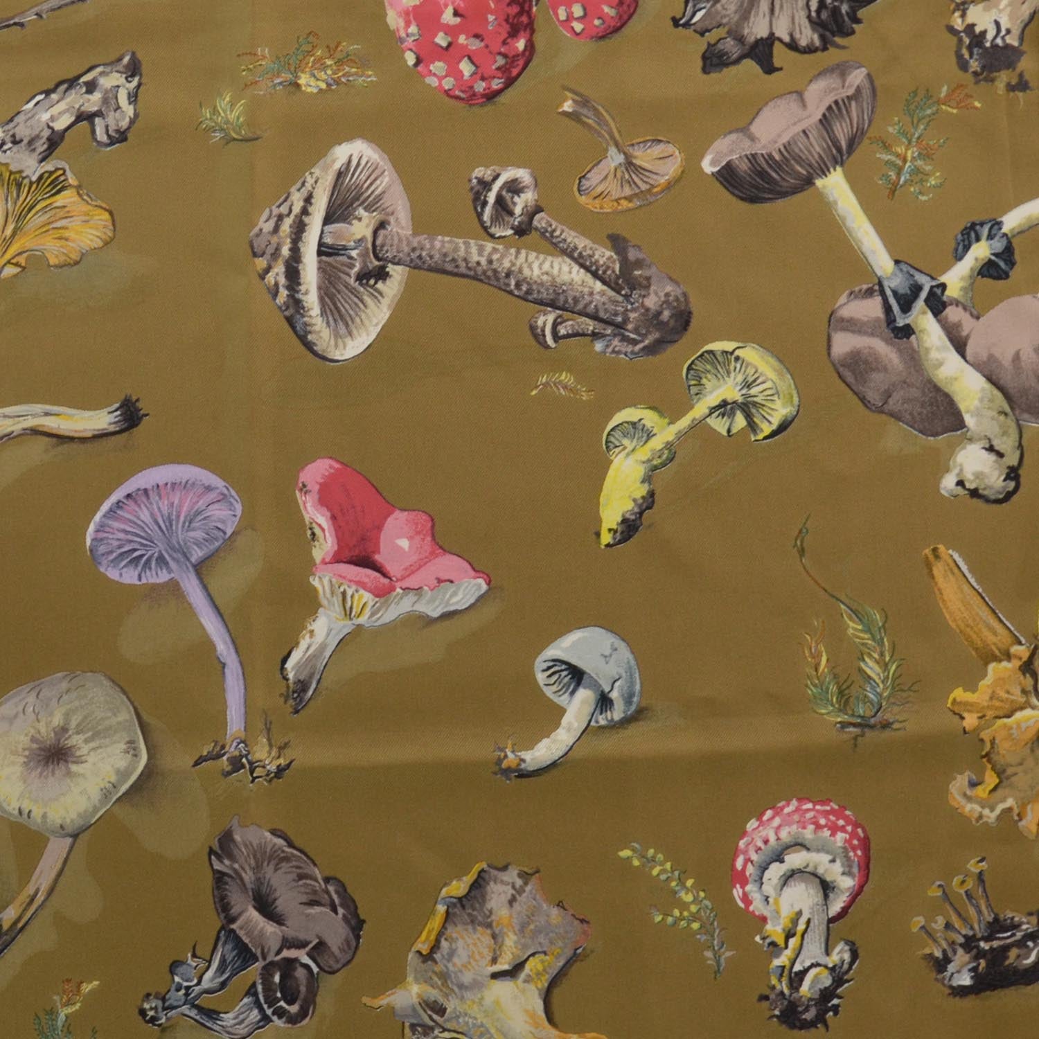 Hermes Silk Champignons Scarf 90 37403 – FASHIONPHILE