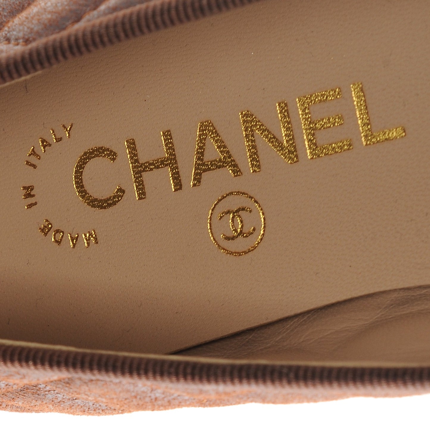 Iridescent Calfskin Quilted CC Cap Toe Ballerina Flats 39 Brown