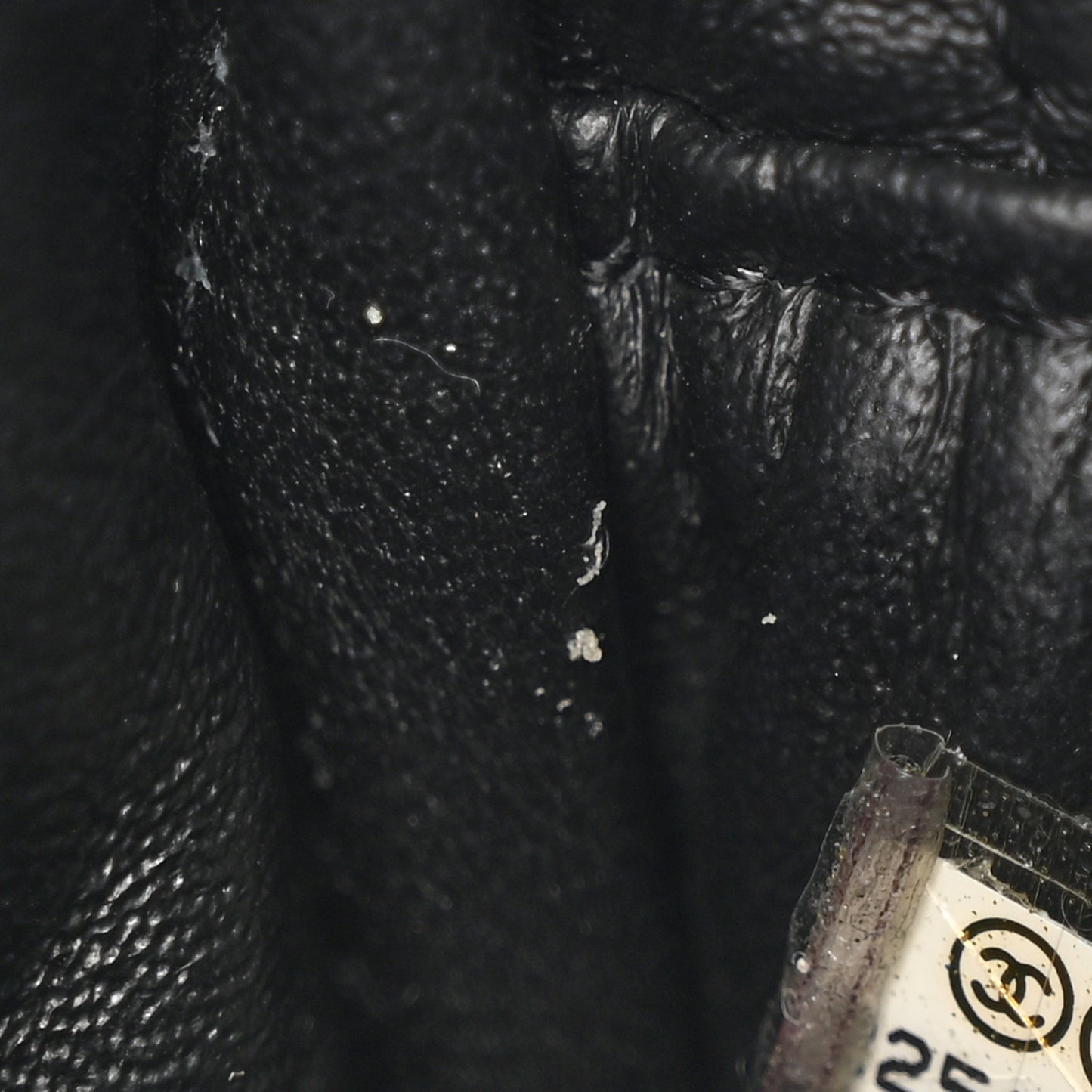 Nubuck Iridescent Calfskin Quilted Reissue Camera Case Black