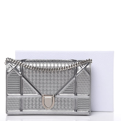 Christian Dior Metallic Patent Micro-Cannage Diorama Wallet on Chain Pouch Silver 10 of 10