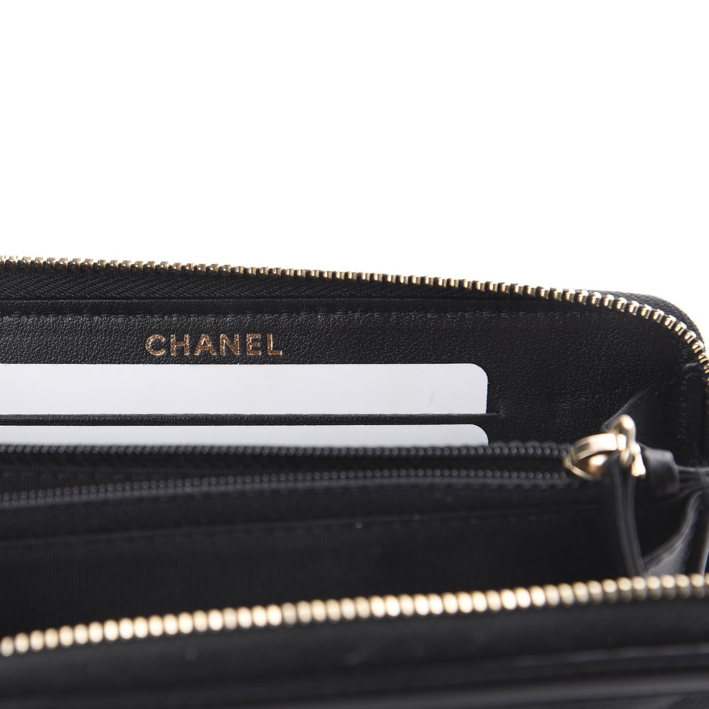 Caviar Quilted Medium Filigree Zip Around Wallet Black