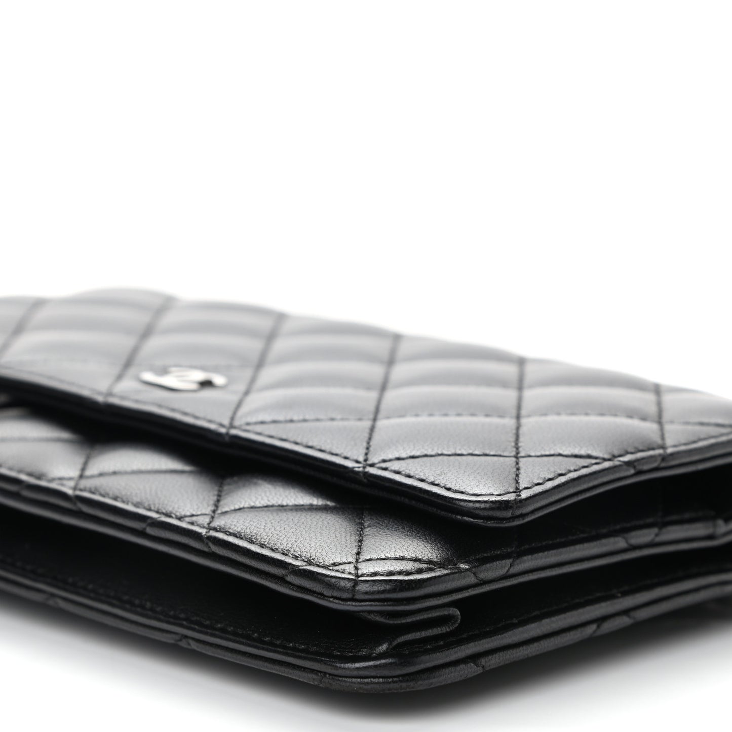 Lambskin Quilted Wallet On Chain WOC Black