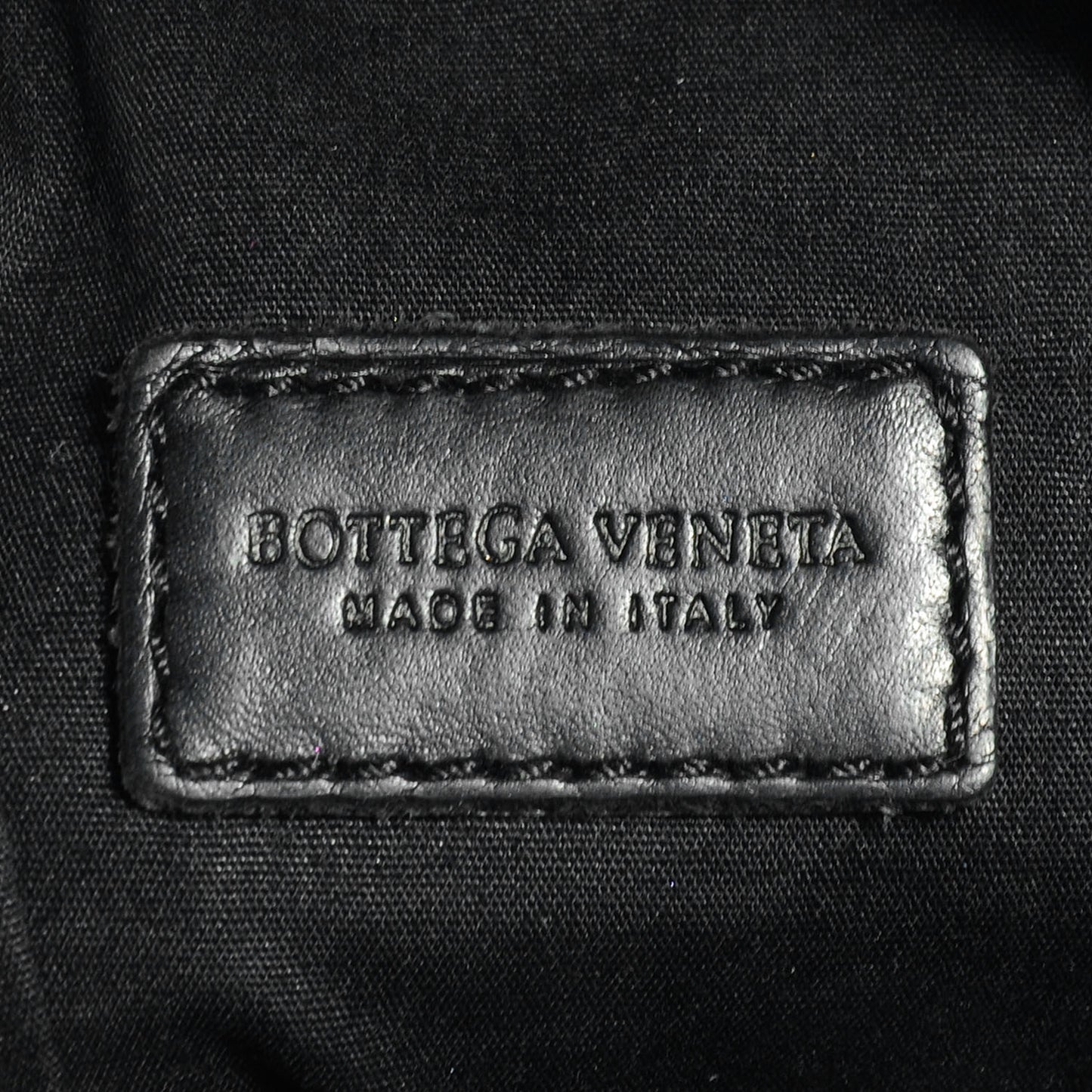 Nappa Intrecciato Messenger Bag Nero