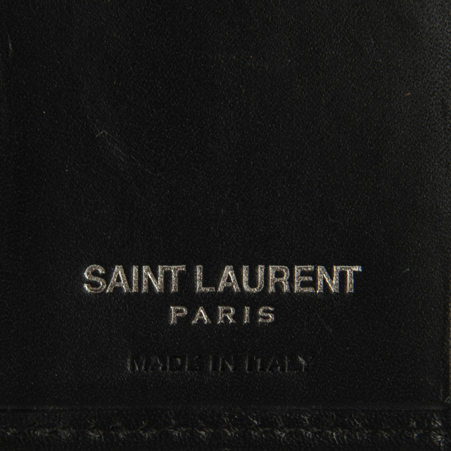 Saint Laurent Grain De Poudre Matelasse Chevron Monogram Compact Wallet Black 6 of 7