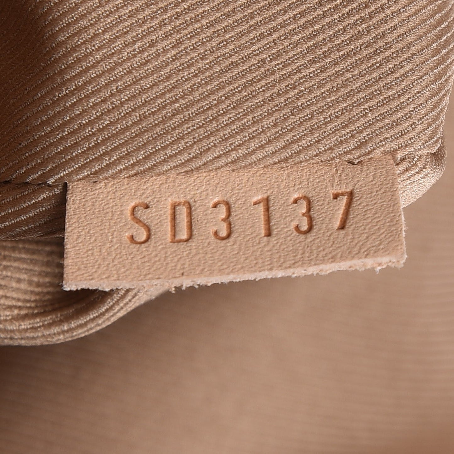 Monogram Graceful MM