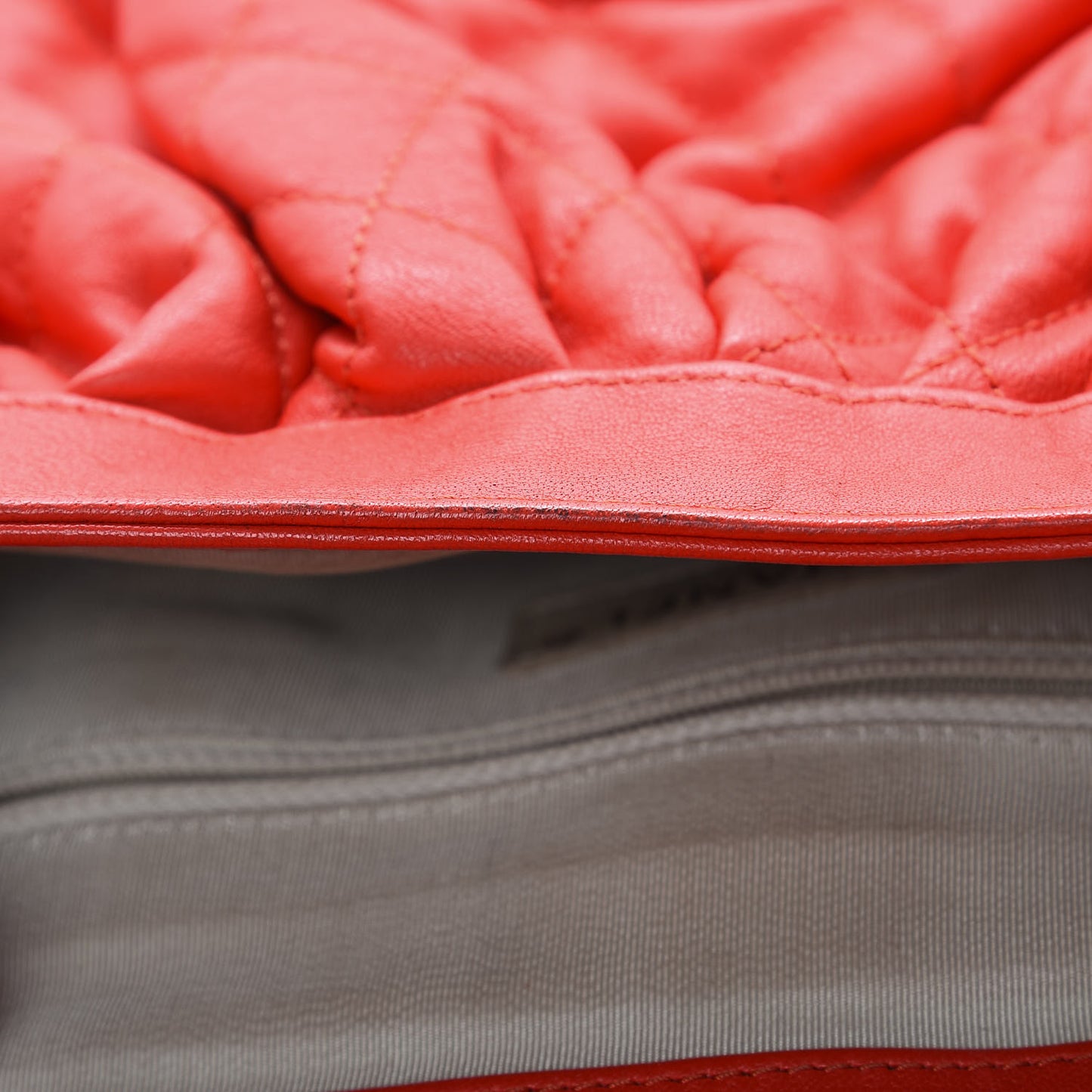 Washed Lambskin Quilted Large Chain Around Messenger Red