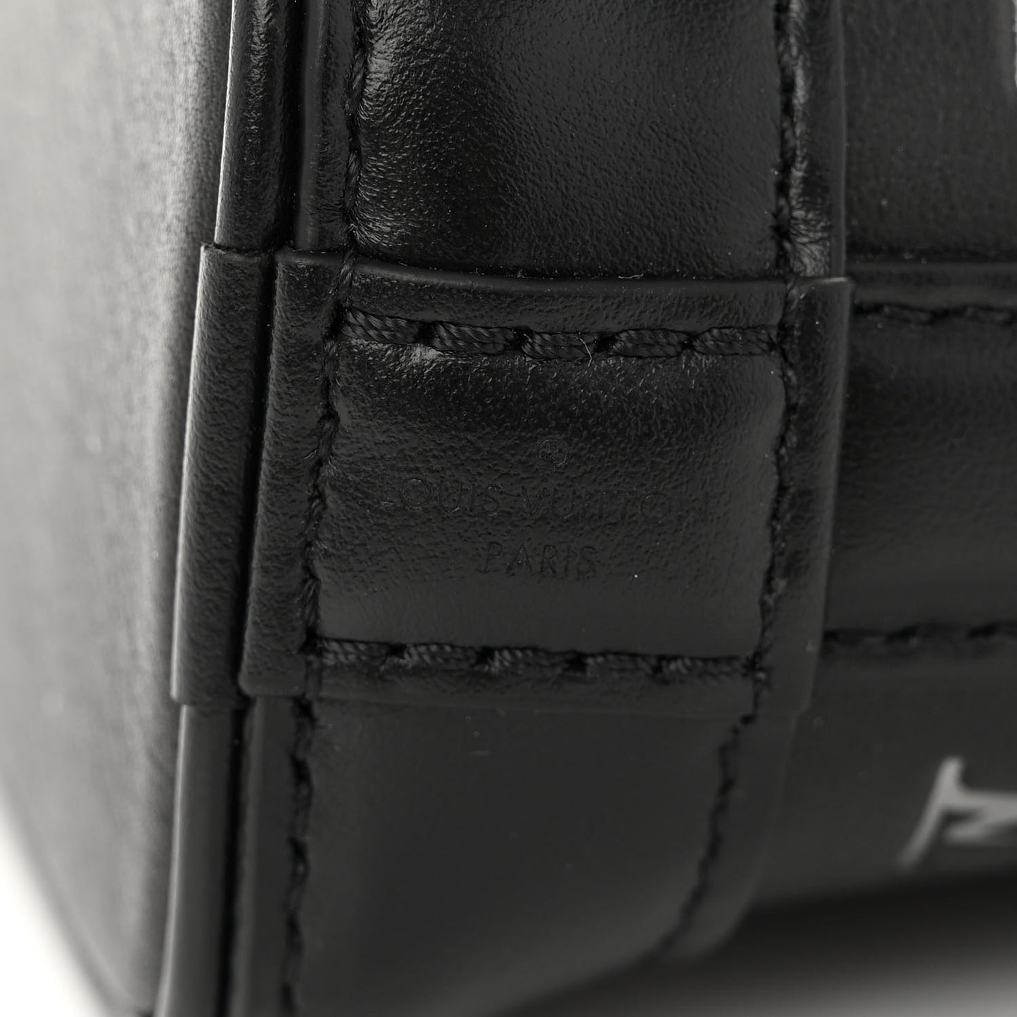 Nano Alma Black Silver
