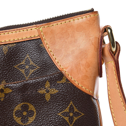 Louis Vuitton Monogram Odeon MM 15 of 15