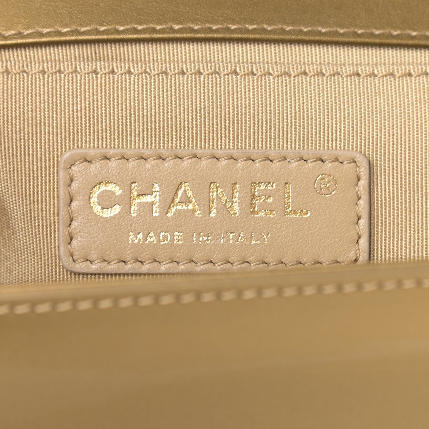 Metallic Patent Calfskin Quilted Medium Boy Flap Gold