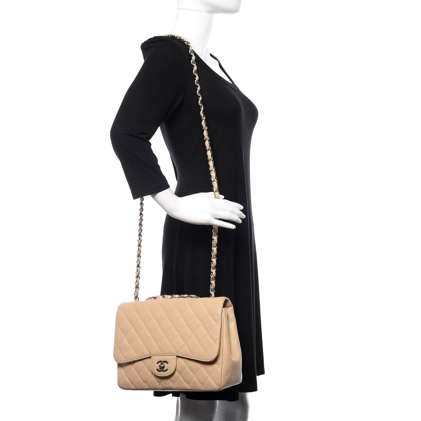 Caviar Quilted Jumbo Single Flap Beige Clair