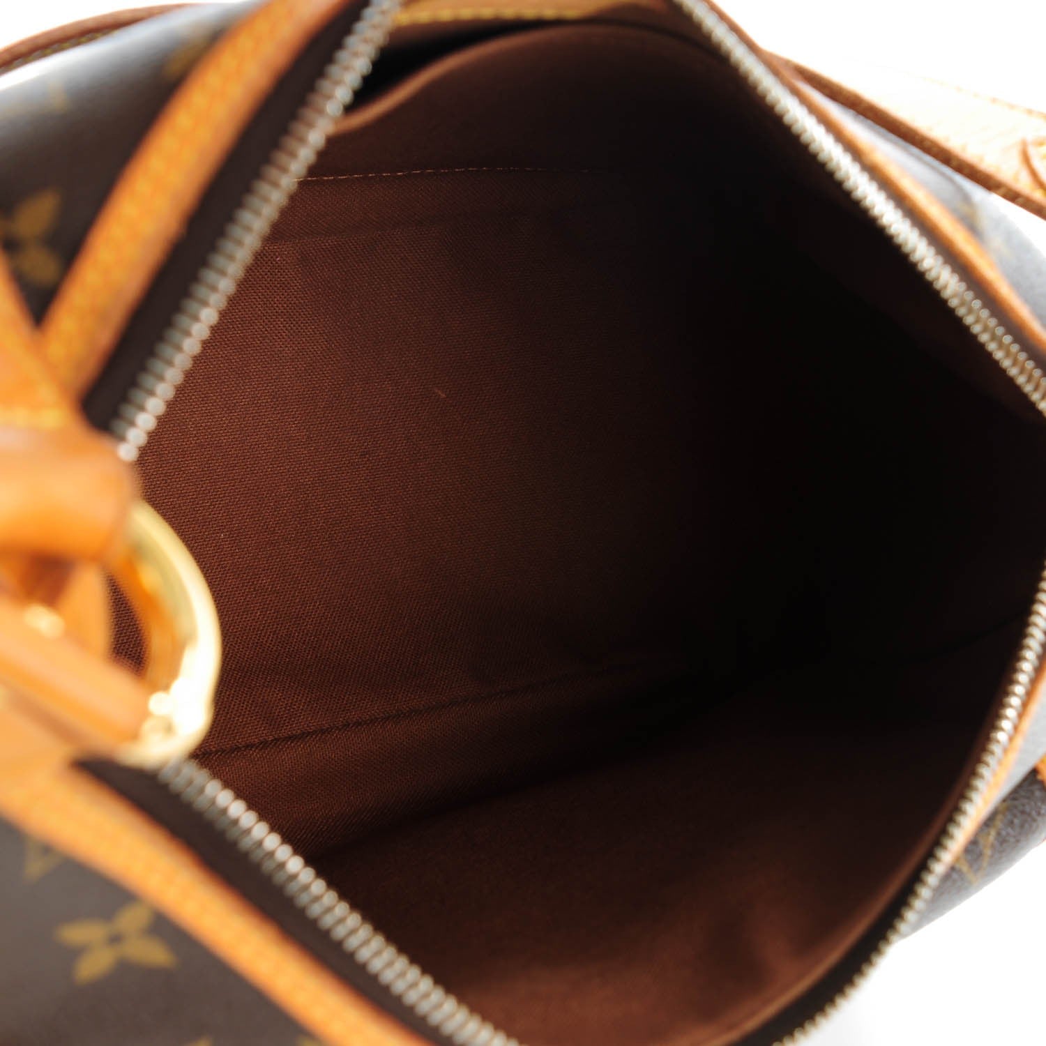 Louis Vuitton Monogram Tikal GM 5 of 7