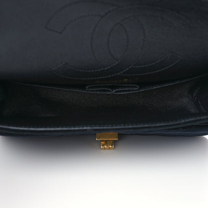 Chanel Velvet Chevron Quilted 2.55 Reissue 226 Flap Black 4 of 8