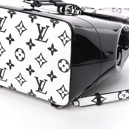 Louis Vuitton Patent Monogram Hot Springs Backpack Black White 8 of 9