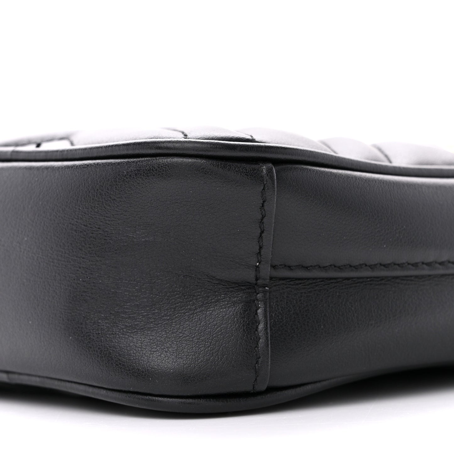 Calfskin Matelasse Mini GG Marmont Crossbody Bag Black