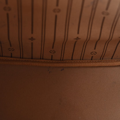 Louis Vuitton Monogram Neverfull MM 8 of 18