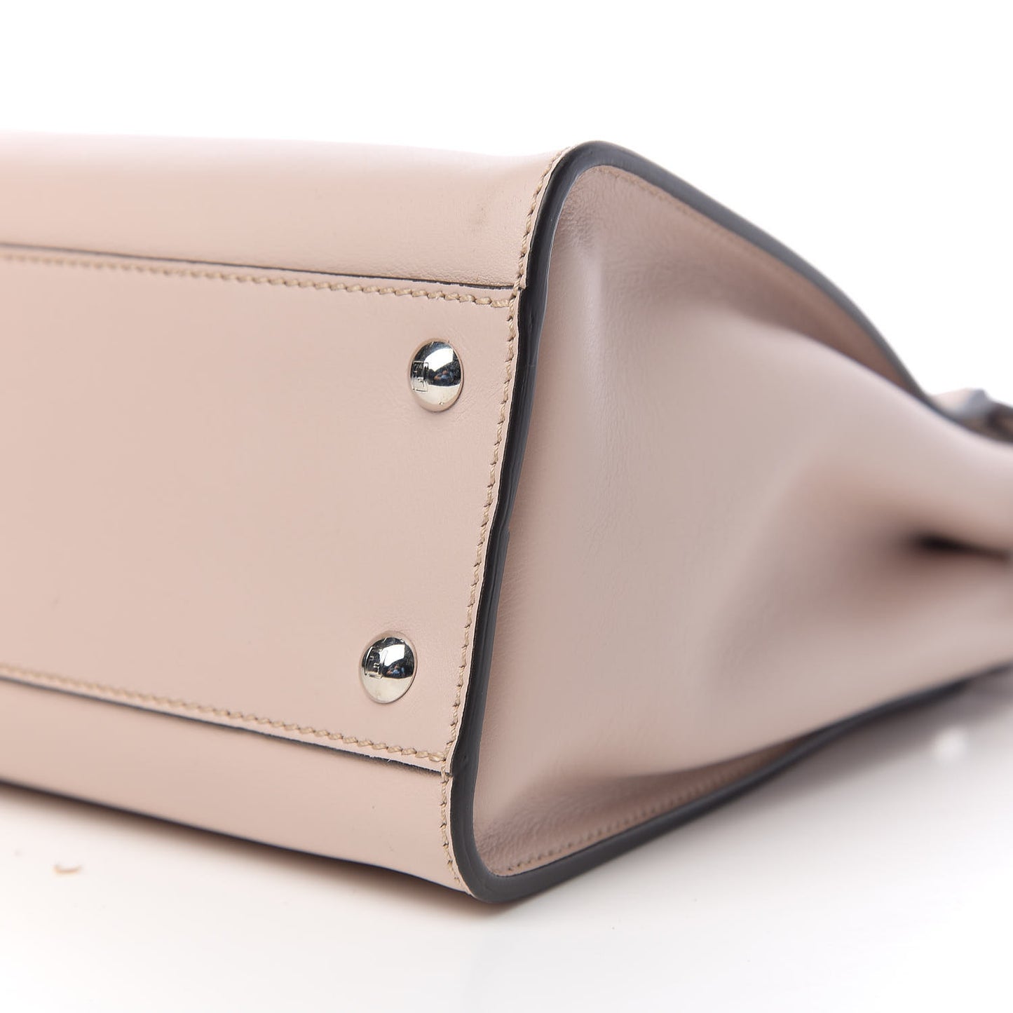 Vitello Seta Shiny Nappa Medium Peekaboo Iconic Satchel Soap Opale