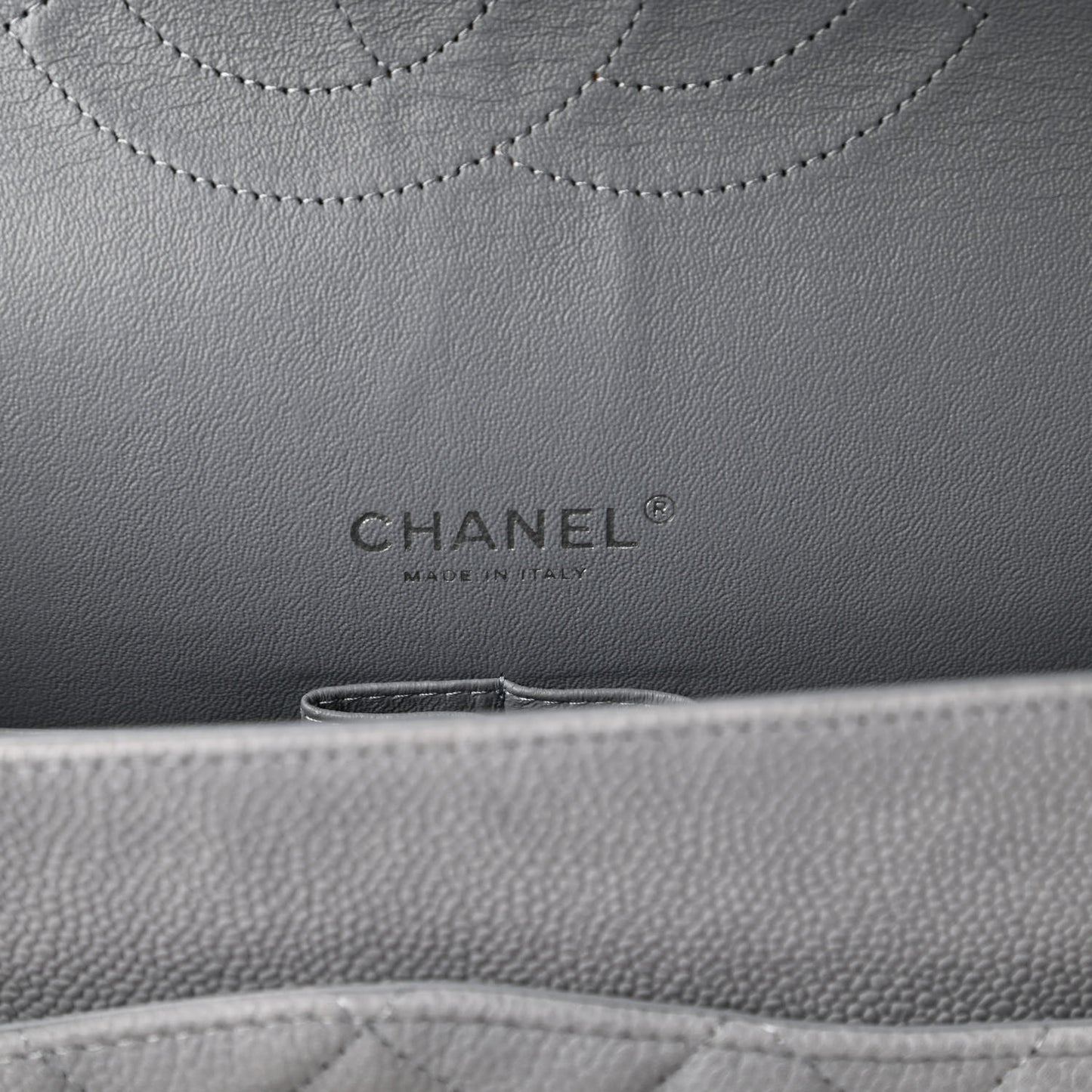 Iridescent Caviar Quilted Maxi Double Flap Grey
