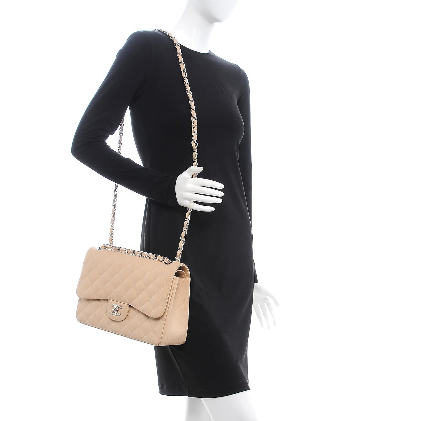 Caviar Quilted Jumbo Double Flap Beige Clair