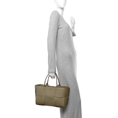 Bottega Veneta Grained Calfskin Intrecciato Small Arco Tote Taupe 2 of 11