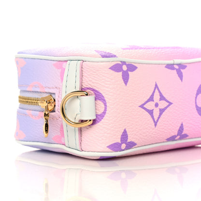 Louis Vuitton Monogram Giant Spring In The City Wapity Case Sunrise Pastel 7 of 9