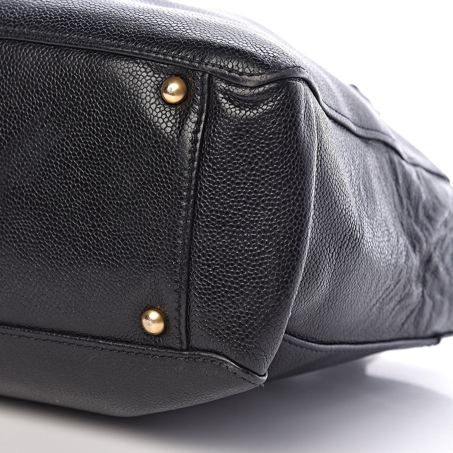 Caviar CC Tote Black
