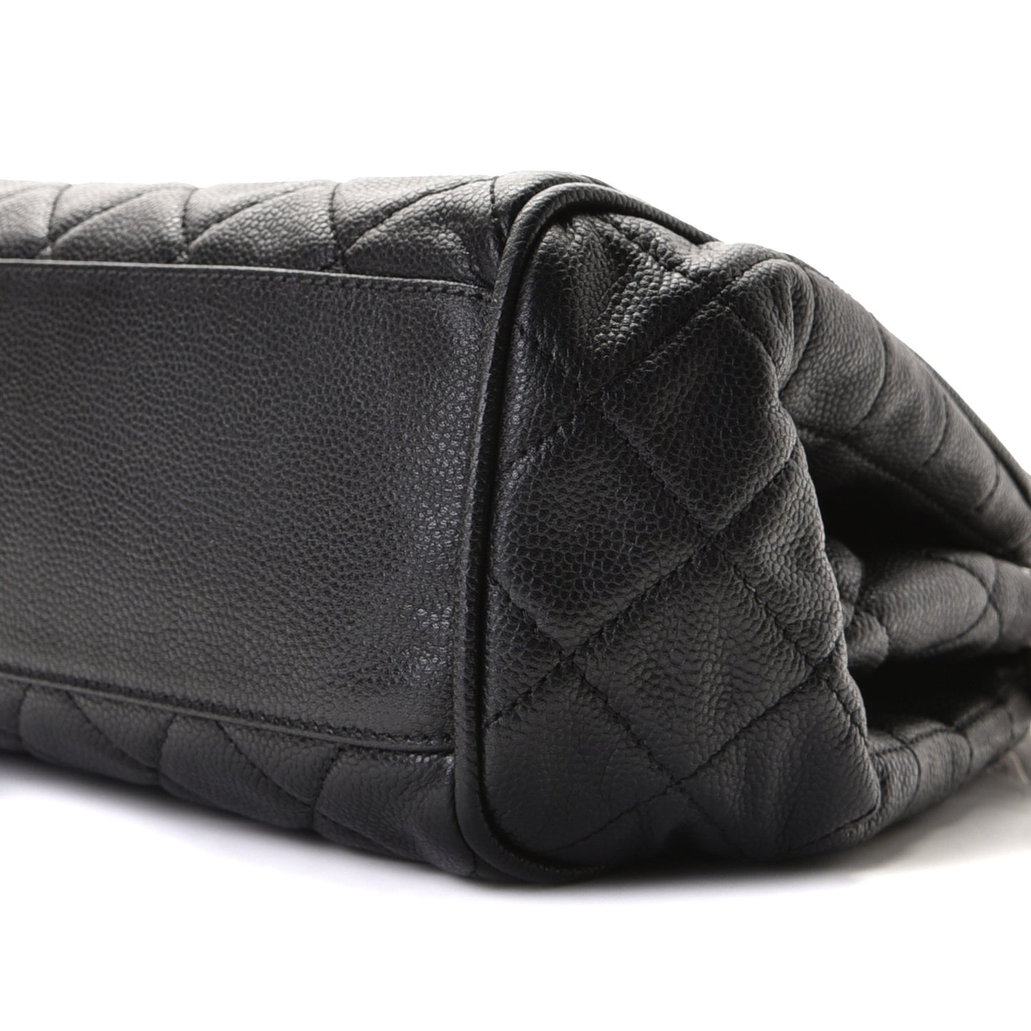 Caviar Quilted Timeless Accordion Flap Black