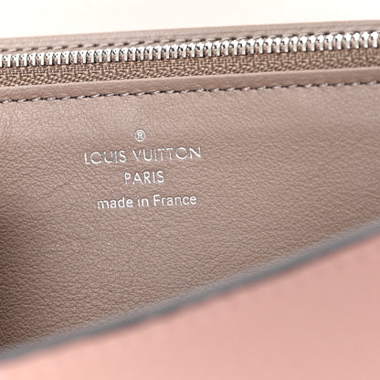 Louis Vuitton Taurillon Capucines Wallet Magnolia 6 of 6