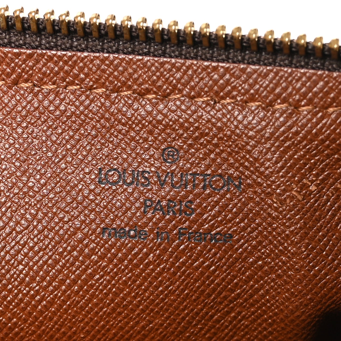 Monogram Papillon 26