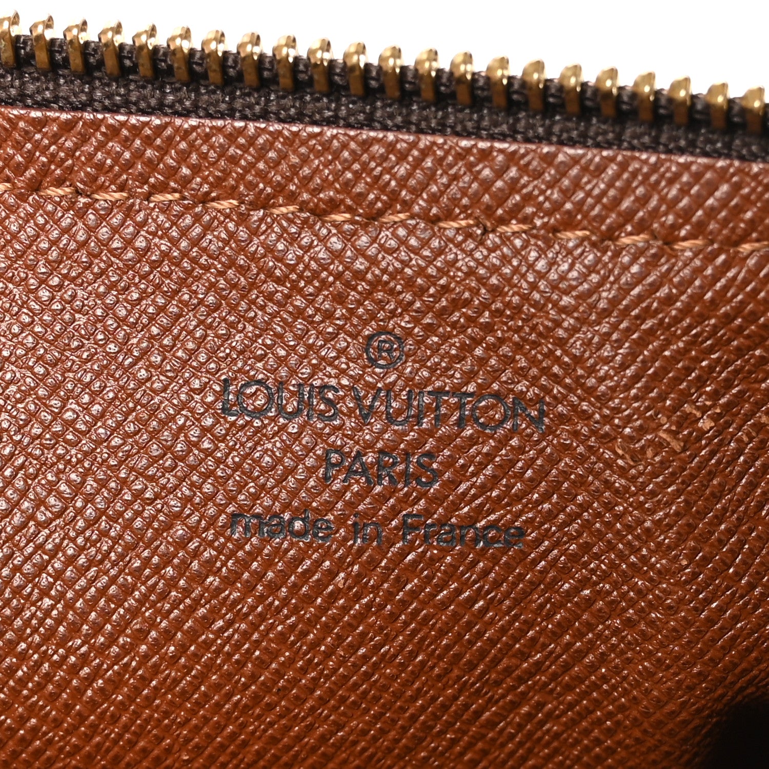 Louis Vuitton Monogram Papillon 26 5 of 8