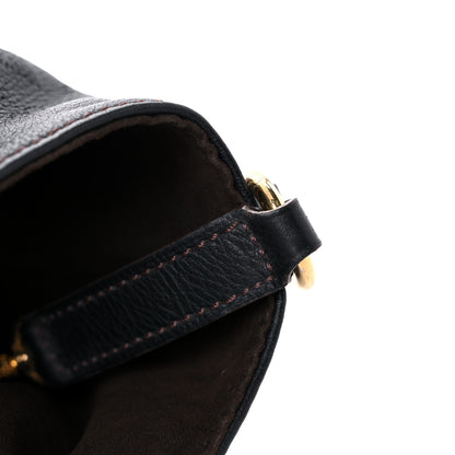 Louis Vuitton Mahina L Black 24 of 28