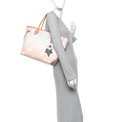 Louis Vuitton Monogram Giant By The Pool Neverfull MM Brume Brume 2 of 12