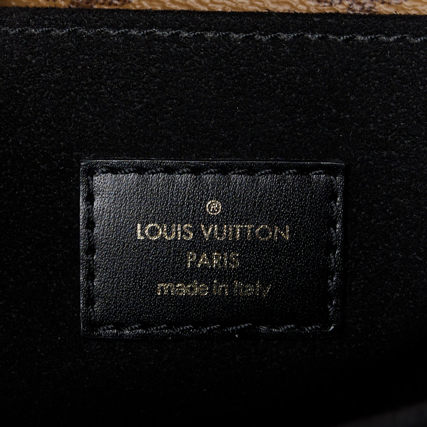 Reverse Monogram Pochette Metis