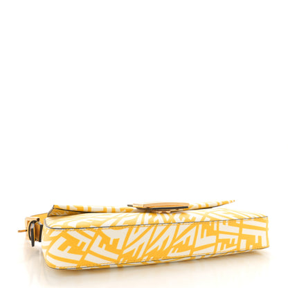 Fendi X SARAH COLEMAN Glazed Canvas Vitello King FF Vertigo Baguette 1997 Mimosa White 4 of 13