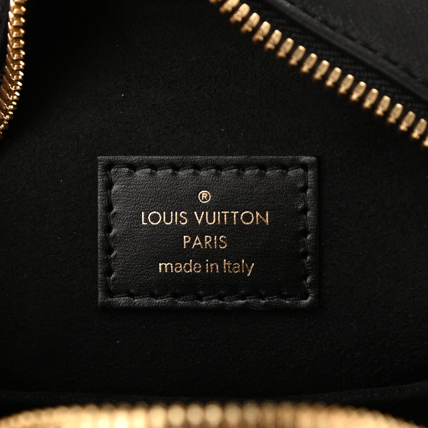 Louis Vuitton Vernis Boite Chapeau Souple MM Black 8 of 9