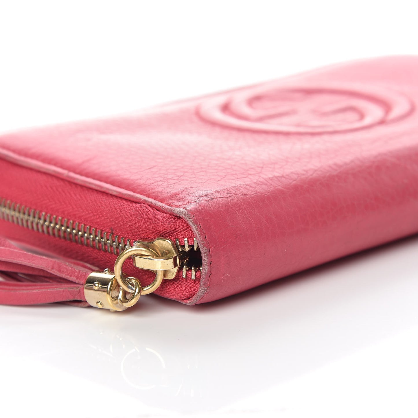 Pebbled Calfskin Soho Zip Around Wallet Pink