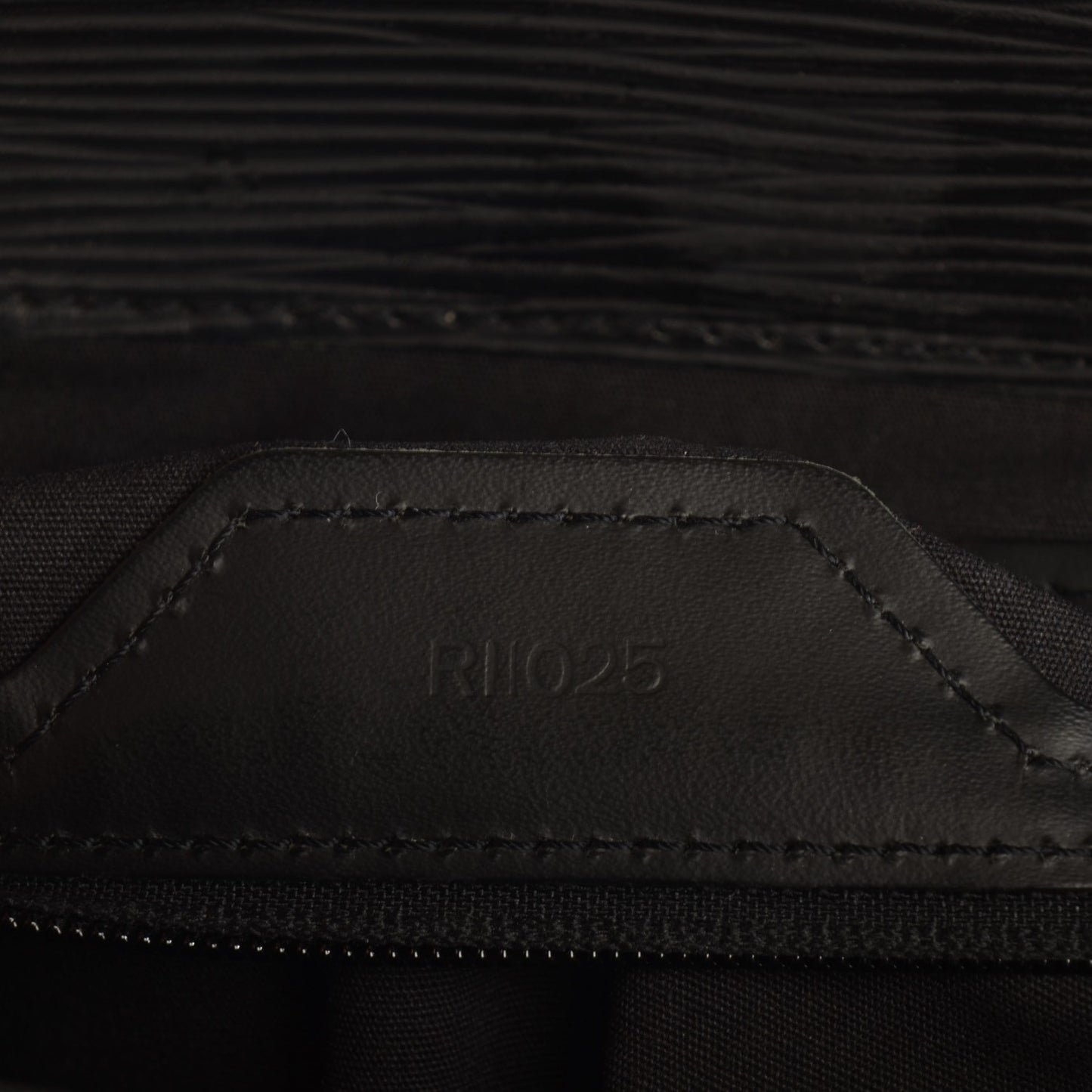 Epi Sac Plat GM Black