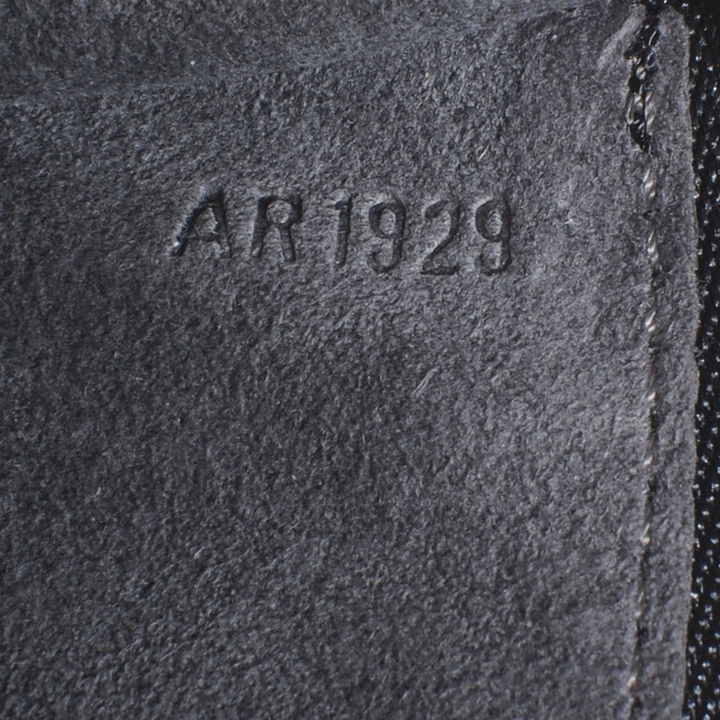 Epi Pochette Accessories 24 Black
