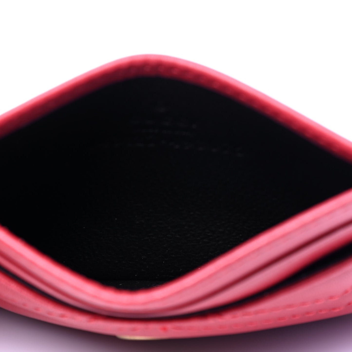 Calfskin Matelasse GG Marmont Card Holder Hibiscus Red