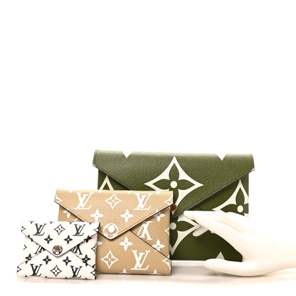 Louis Vuitton Monogram Giant Kirigami Pochette Set 2 of 8