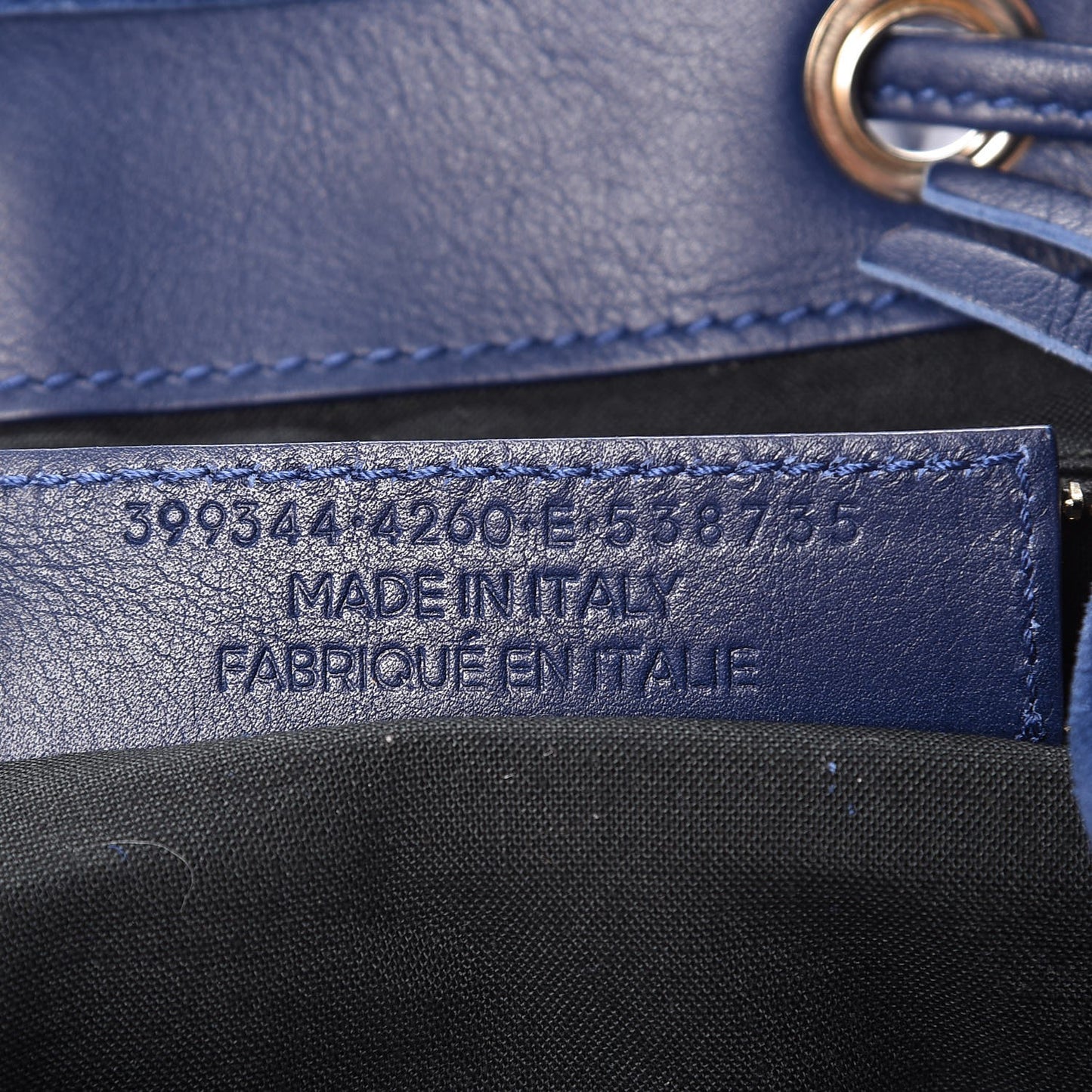 Baby Daim Suede Classic Hardware Traveler Backpack Bleu Pacifique