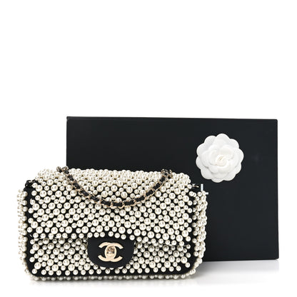 Chanel Lambskin Pearl On Flap Black 11 of 11