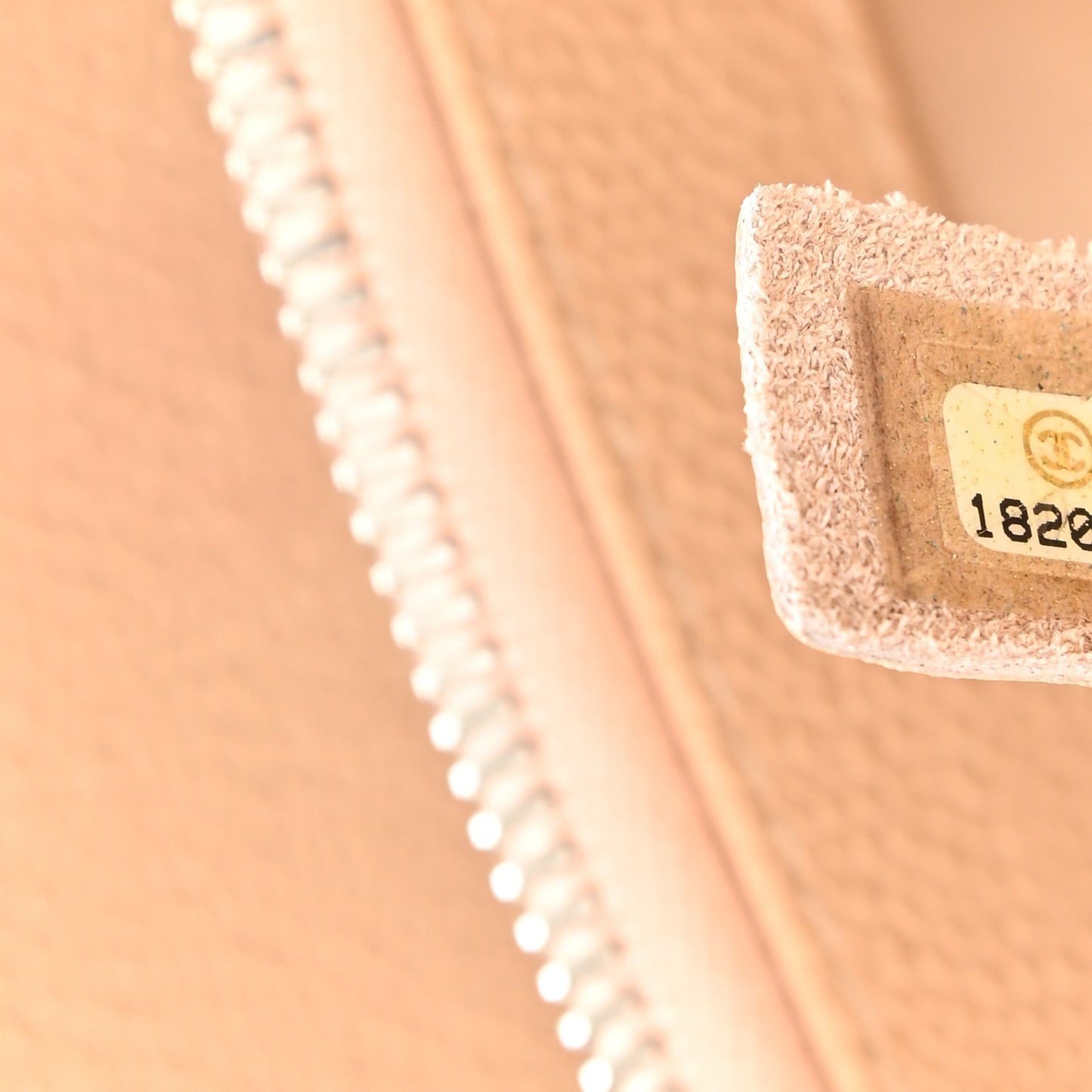 Caviar Quilted Grand Shopping Tote GST Beige Clair