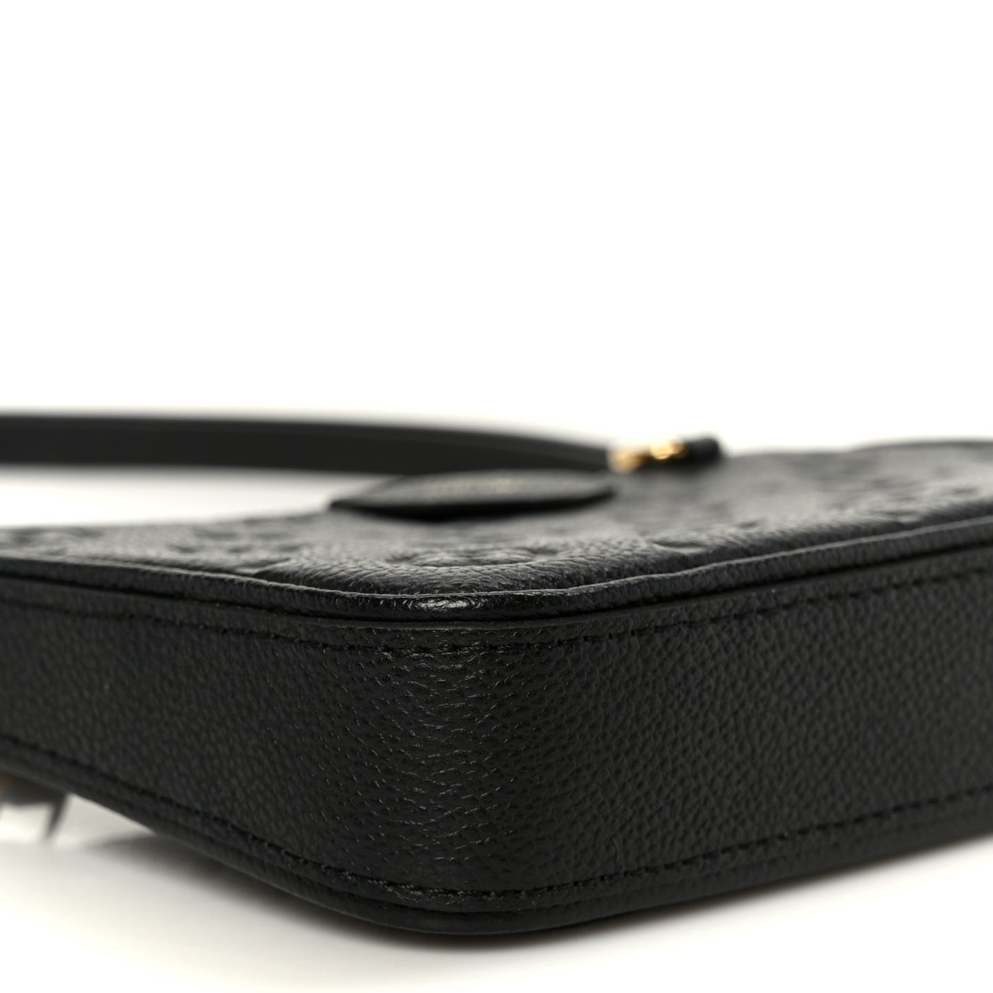 Empreinte Easy Pouch On Strap Black