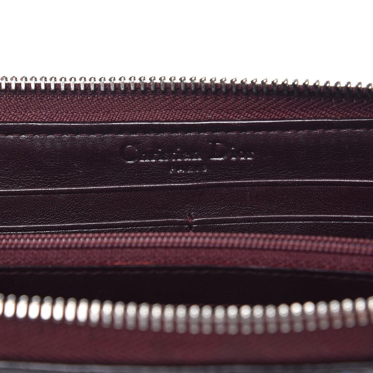 Patent Ultimate Voyageur Zip Around Wallet Bordeaux