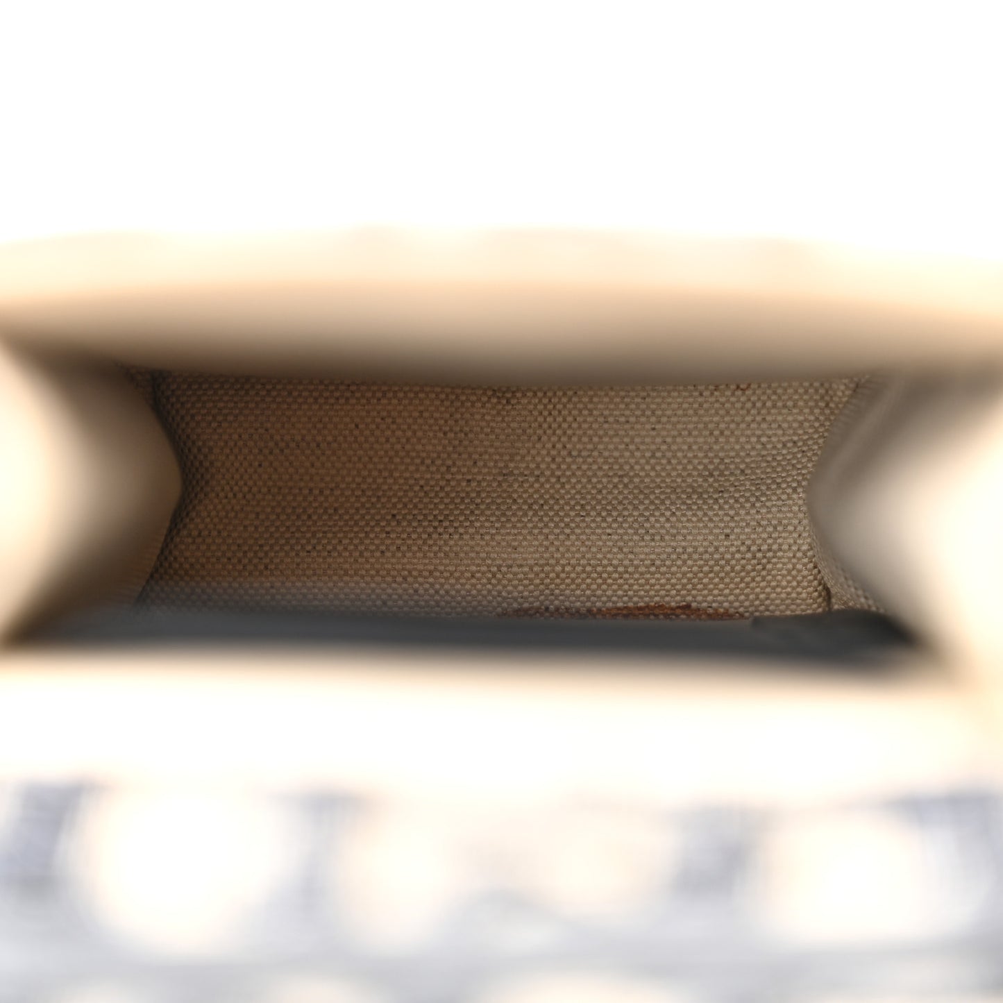 Oblique Vertical Saddle Pouch Blue