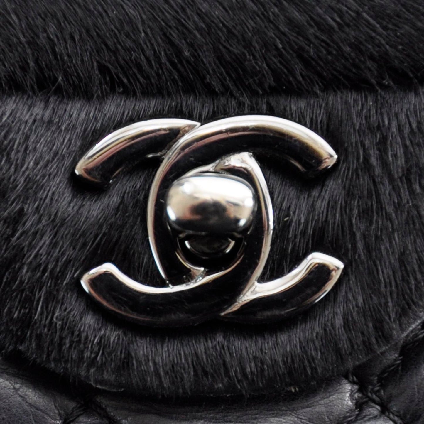 Aged Calfskin Miss Pony Fur Medium Flap Black