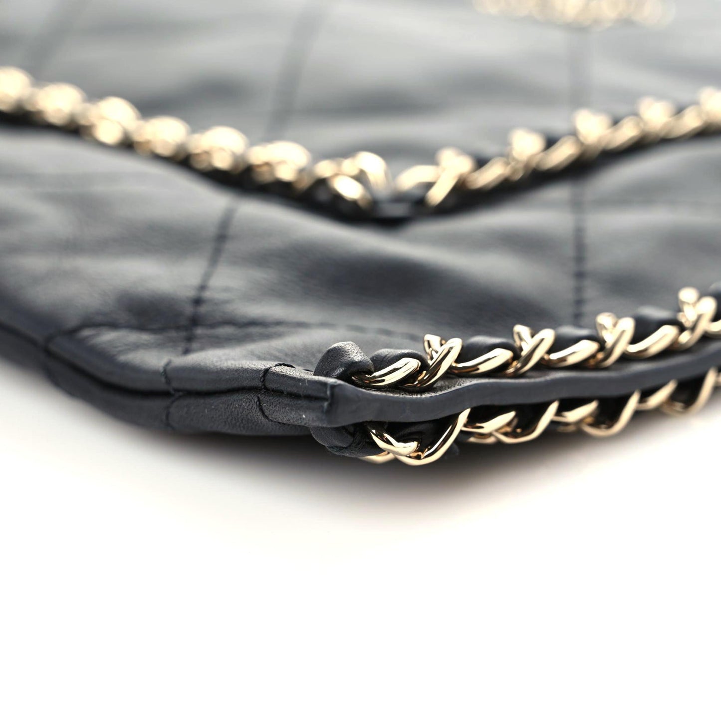 Calfskin Quilted Chain Flat Tote Black