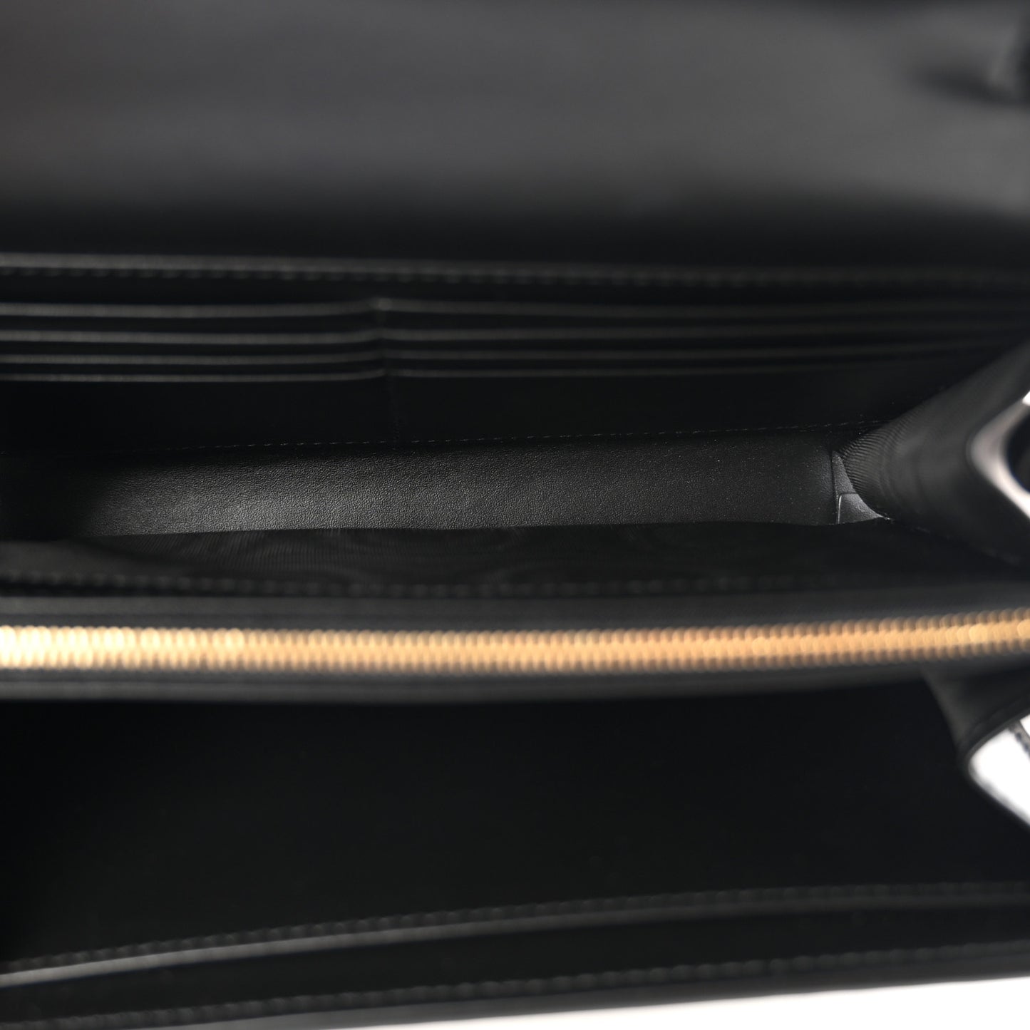 Calfskin GG Debossed Chain Wallet Black