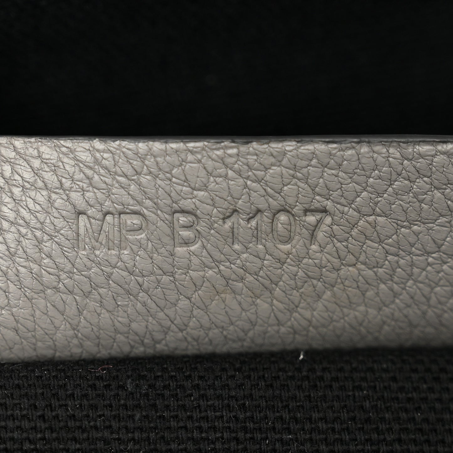 Sugar Goatskin Small Antigona Pearl Grey