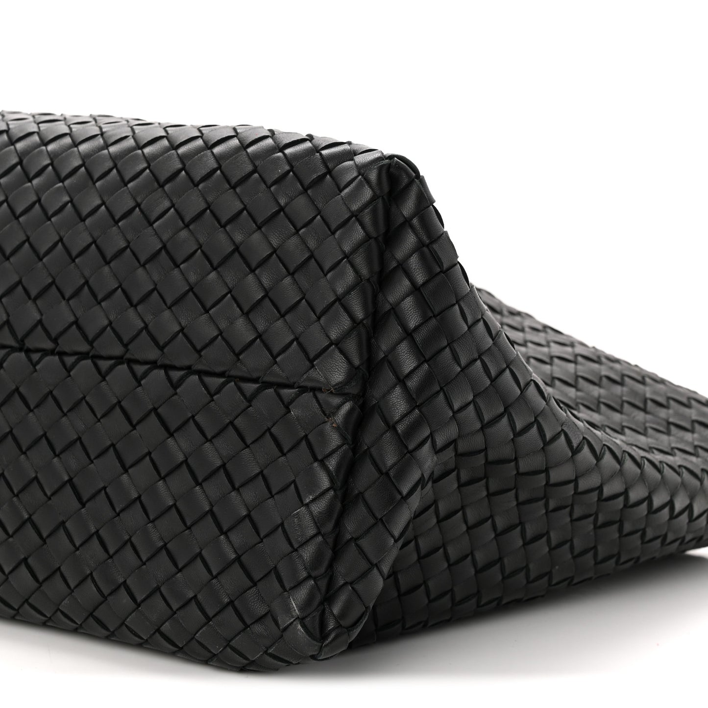 Nappa Intrecciato Medium Cabat Black